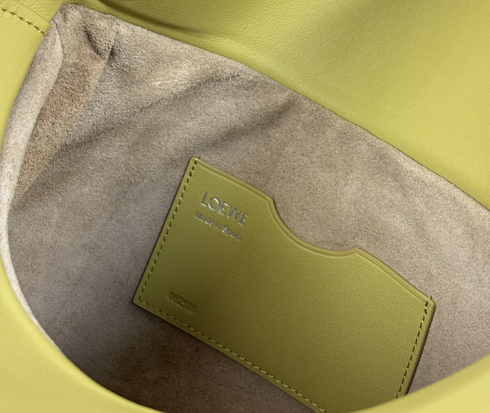 Loewe Ola Original Leather Fashion Handbag L53012 Lemo