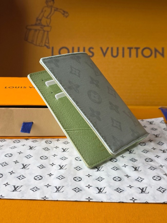Louis Vuitton Passport Cover M27613 Green Asnieres
