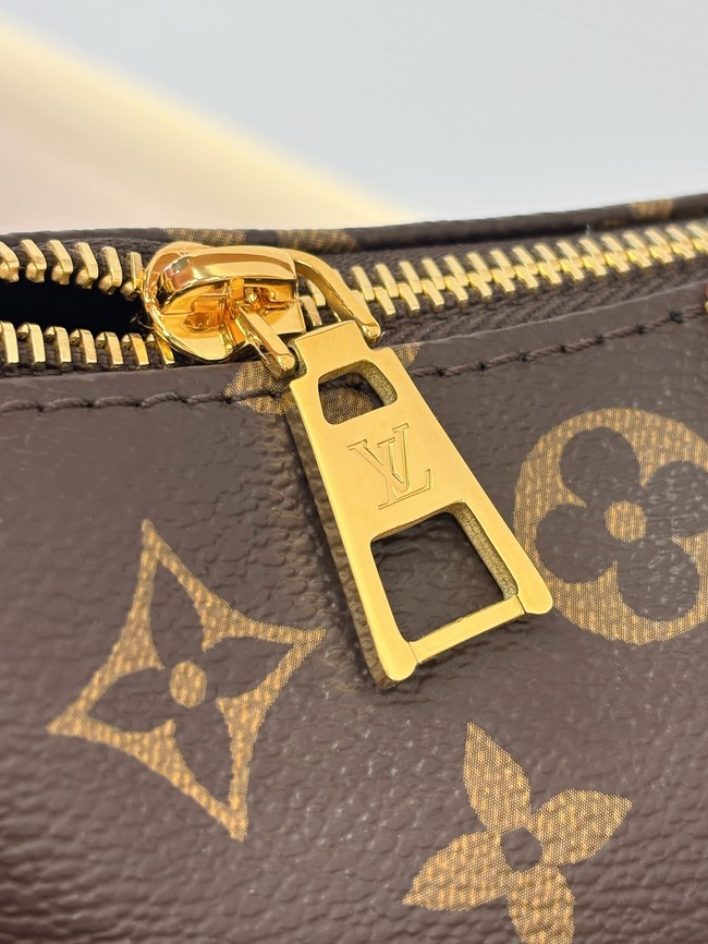 Louis Vuitton Pochette Hills M27509
