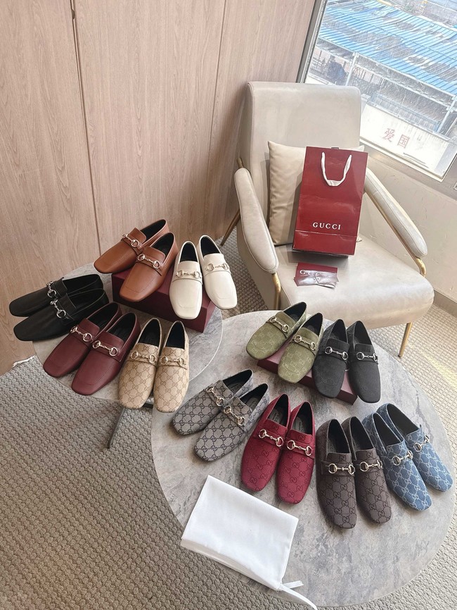 Gucci Womens Jordaan loafer 66987-8