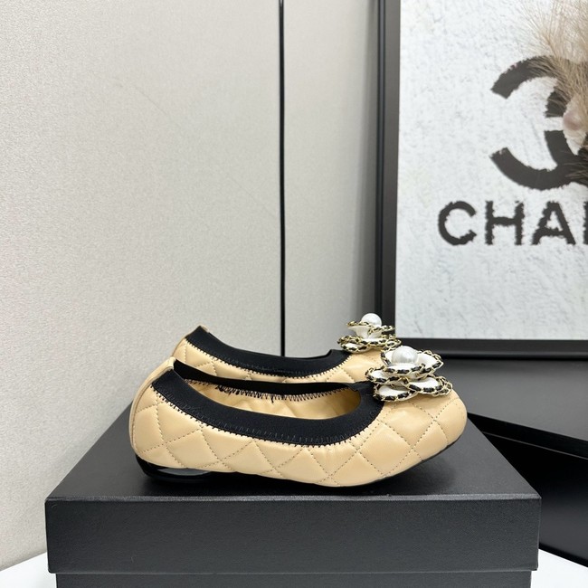 Chanel Ballet flats 66992-3