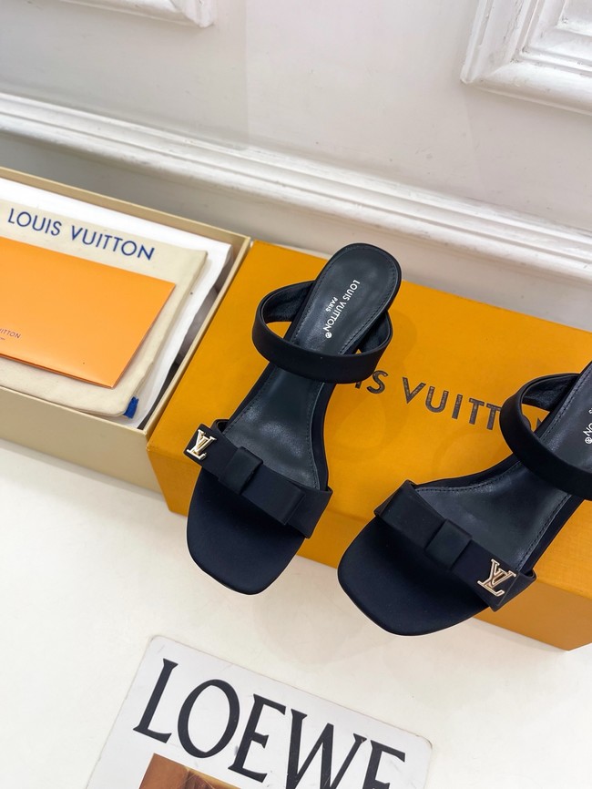 Louis Vuitton Sandals 67004-4