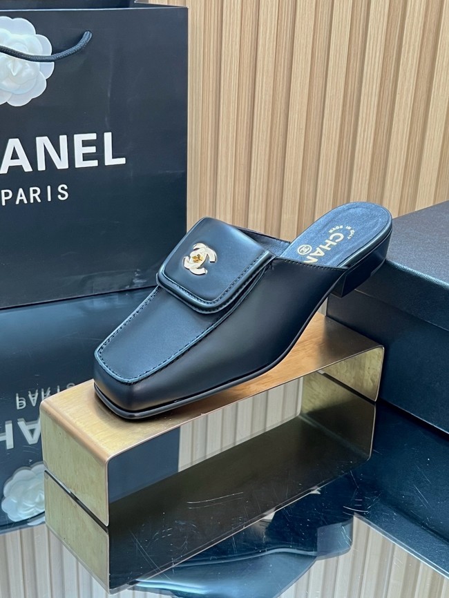 Chanel Mules 67101-3