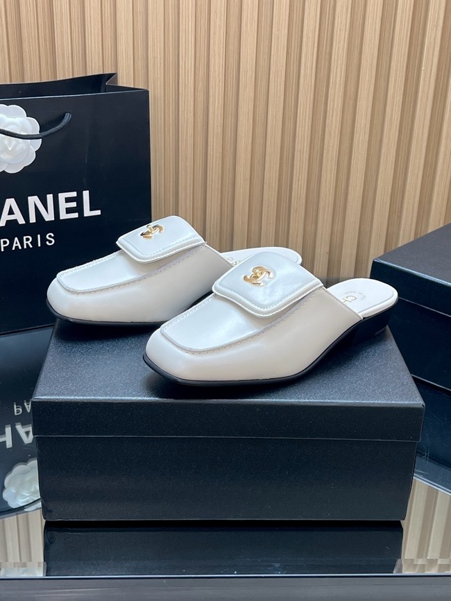 Chanel Mules 67101-4