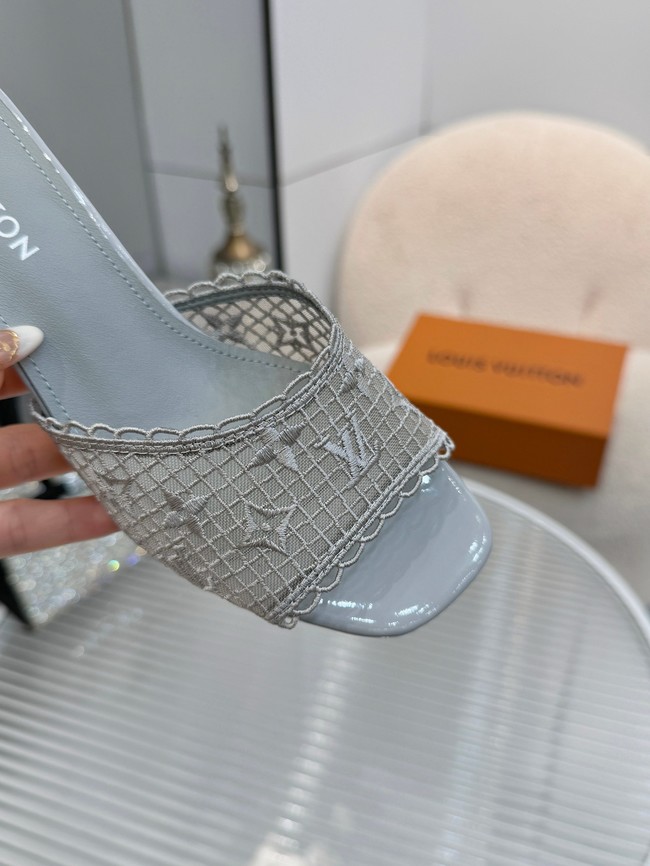 Louis Vuitton NEW 6 AM Mule 1AK20D-6