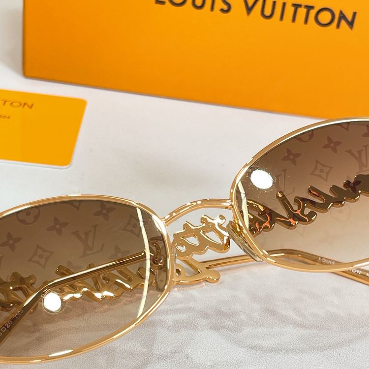 LV Sunglasses LVS00005-1