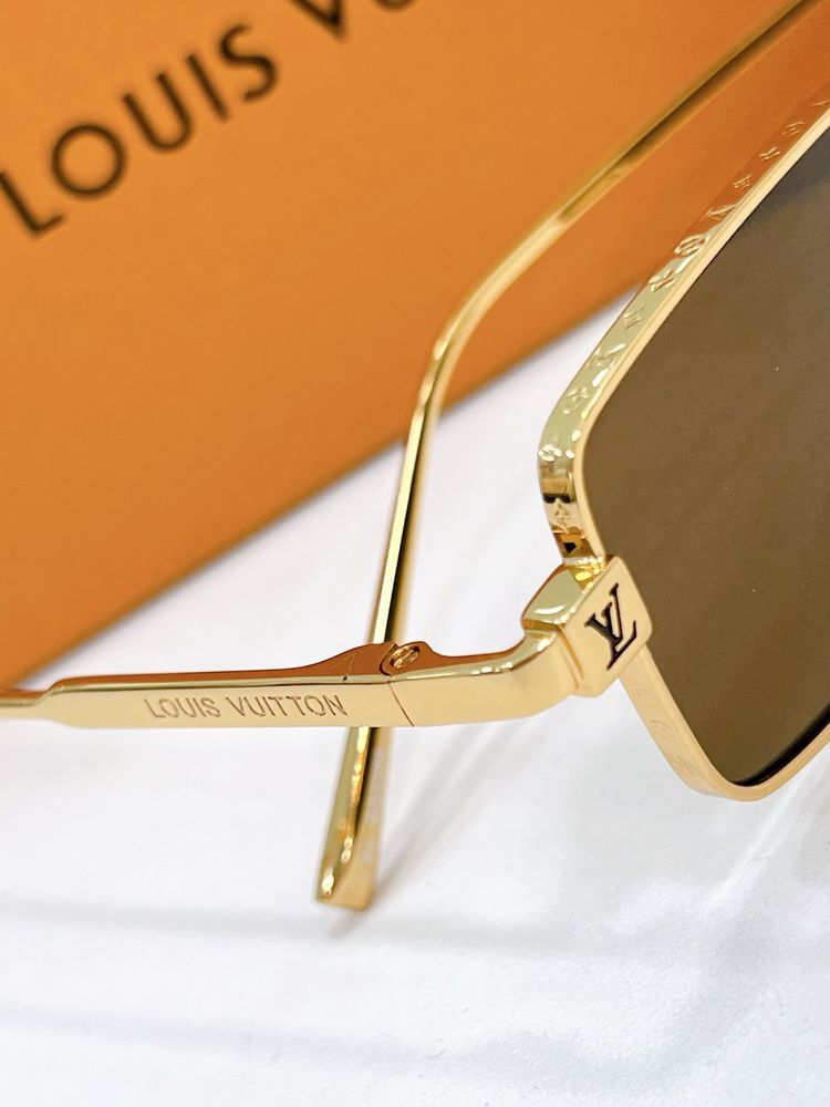 LV Sunglasses LVS00011-3