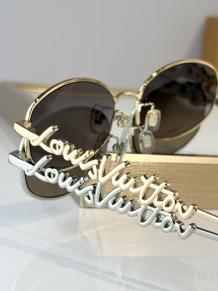 LV Sunglasses LVS00016-1