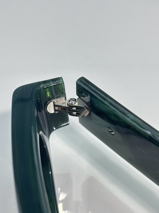 Gucci Sunglasses 260522-17