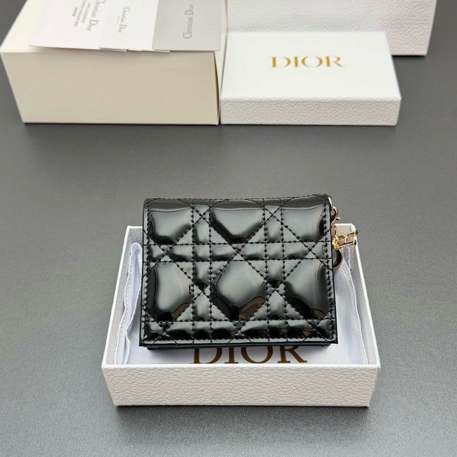 LADY DIOR LOTUS WALLET patent leather S0178 black LADY DIOR LOTUS WALLET patent leather S0178 black
