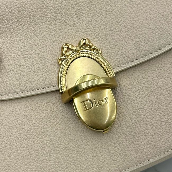 Medium Dior Medaillon Flap Bag Grained Calfskin M3920QD  Apricot