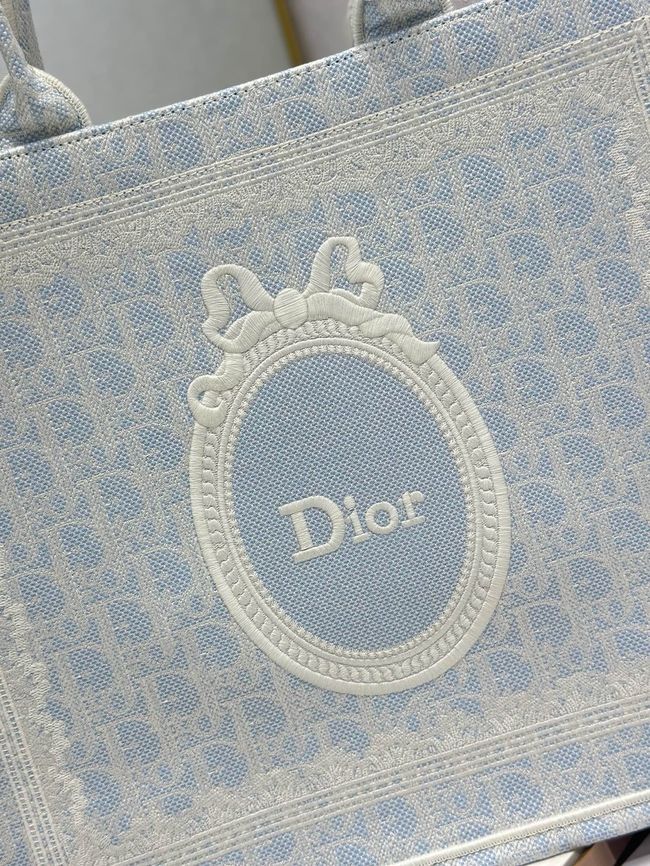 Large Dior Book Tote Book Cover Embroidery TSH295-3